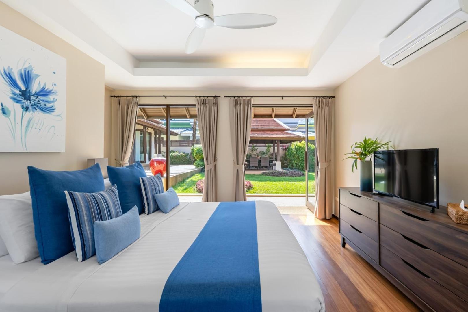 Bacaya Beachfront Villa Bang Rak Beach  Buitenkant foto