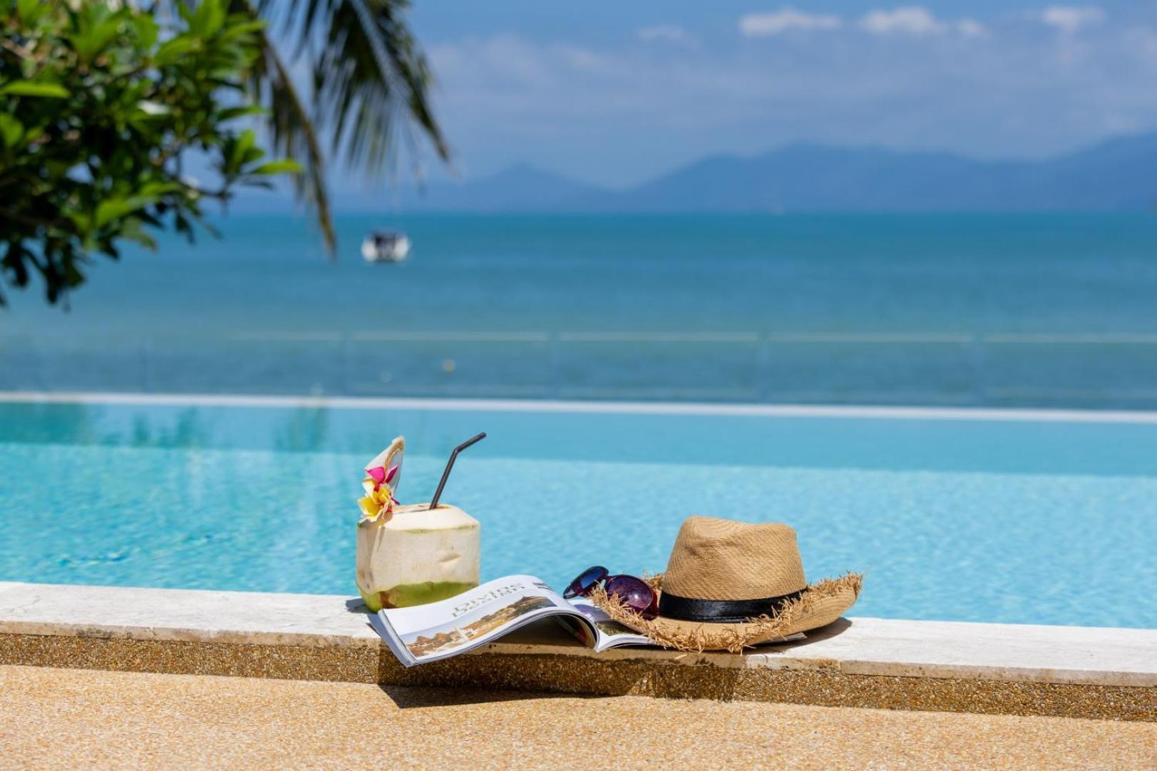 Bacaya Beachfront Villa Bang Rak Beach  Buitenkant foto